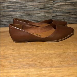 Brown Leather Zodiac Flats
